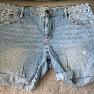 Bullhead Boyfriend Light Blue Jean Shorts 13 juniors slightly distressed
